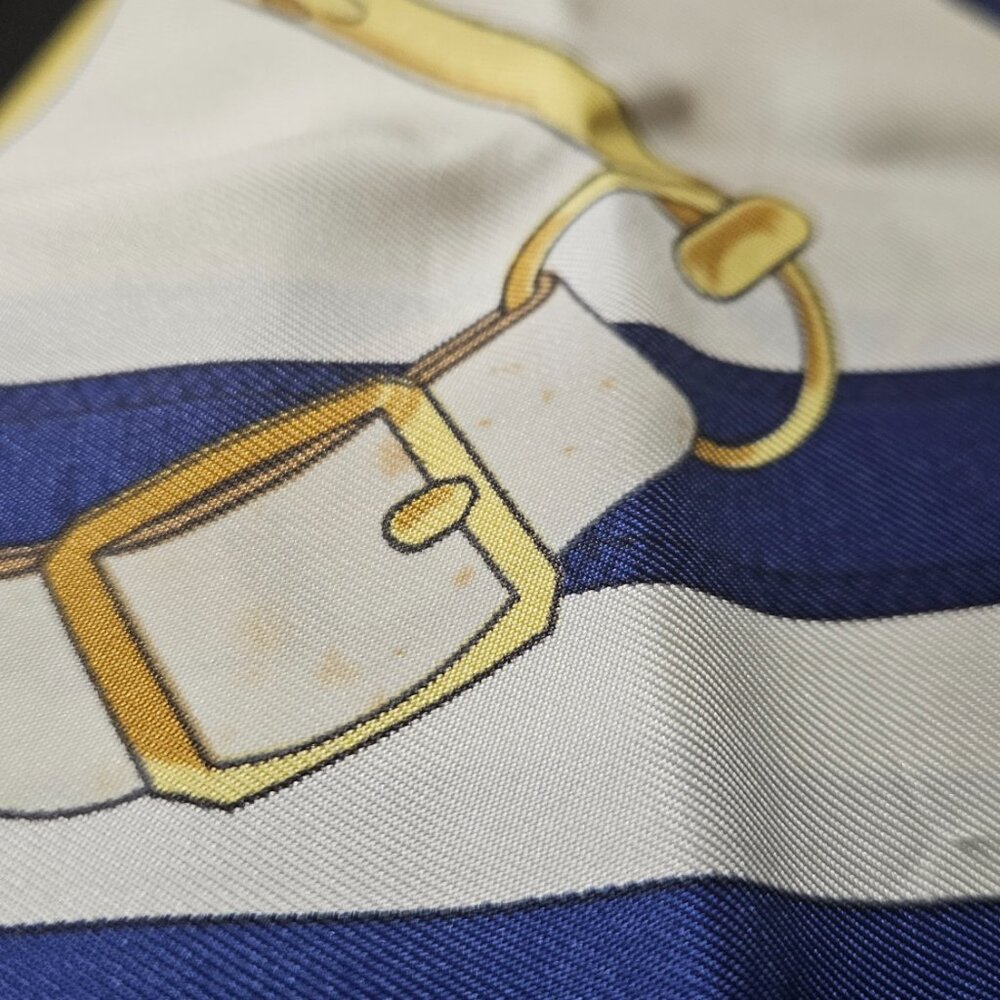 Auth HERMES Carre 90 Sellier Eperon d'Or Scarf Blue/White/Multicolor - Picture 4 of 12